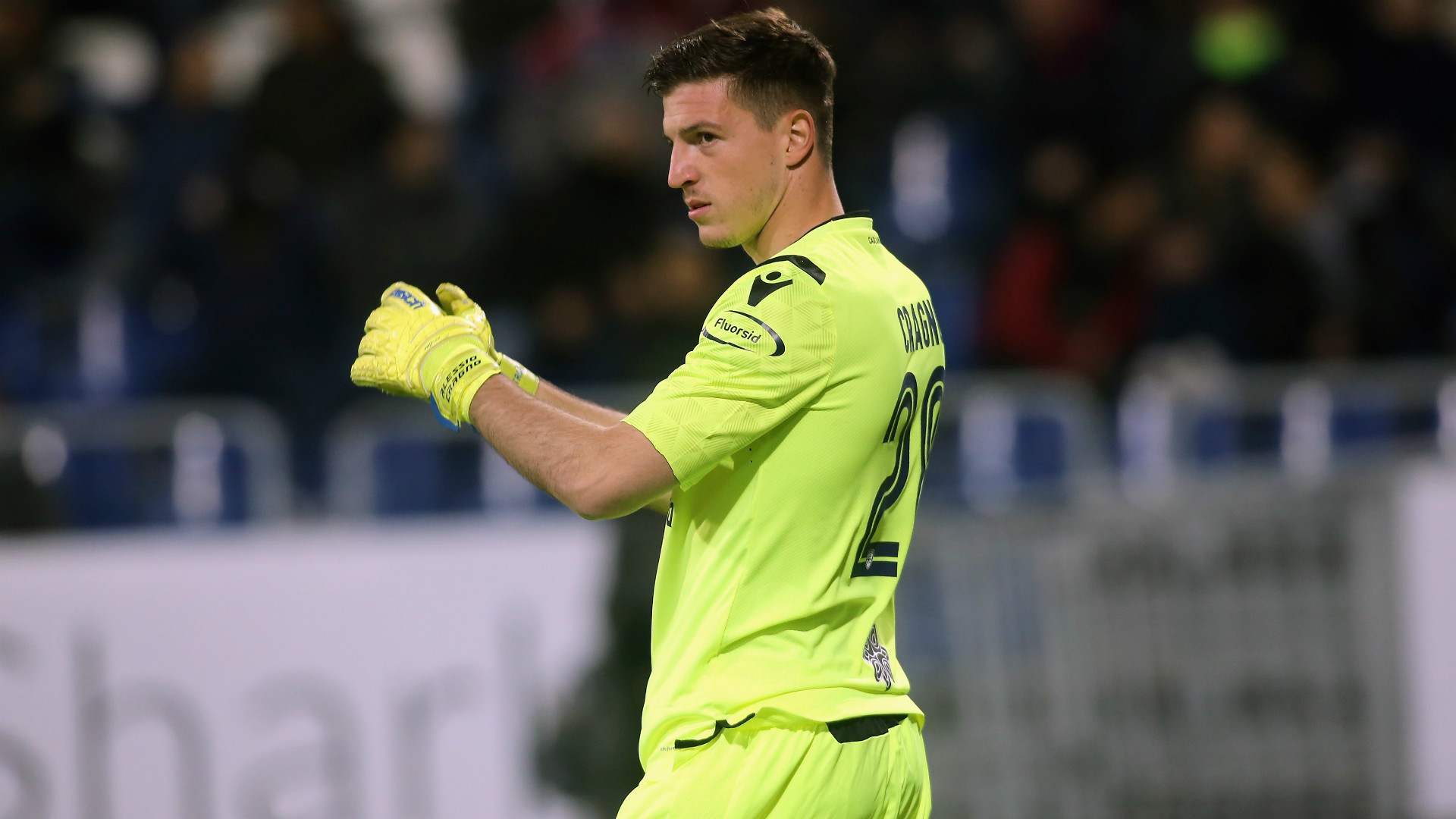 特别是像东 特别是像东