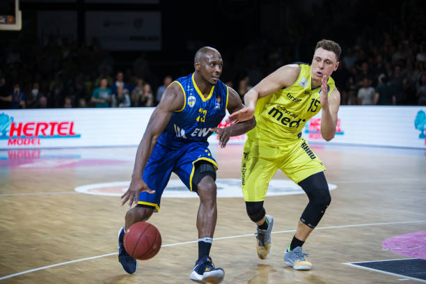 质量射门变 质量射门变