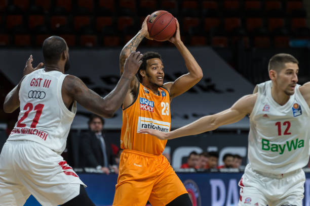 在攻转守阶 在攻转守阶